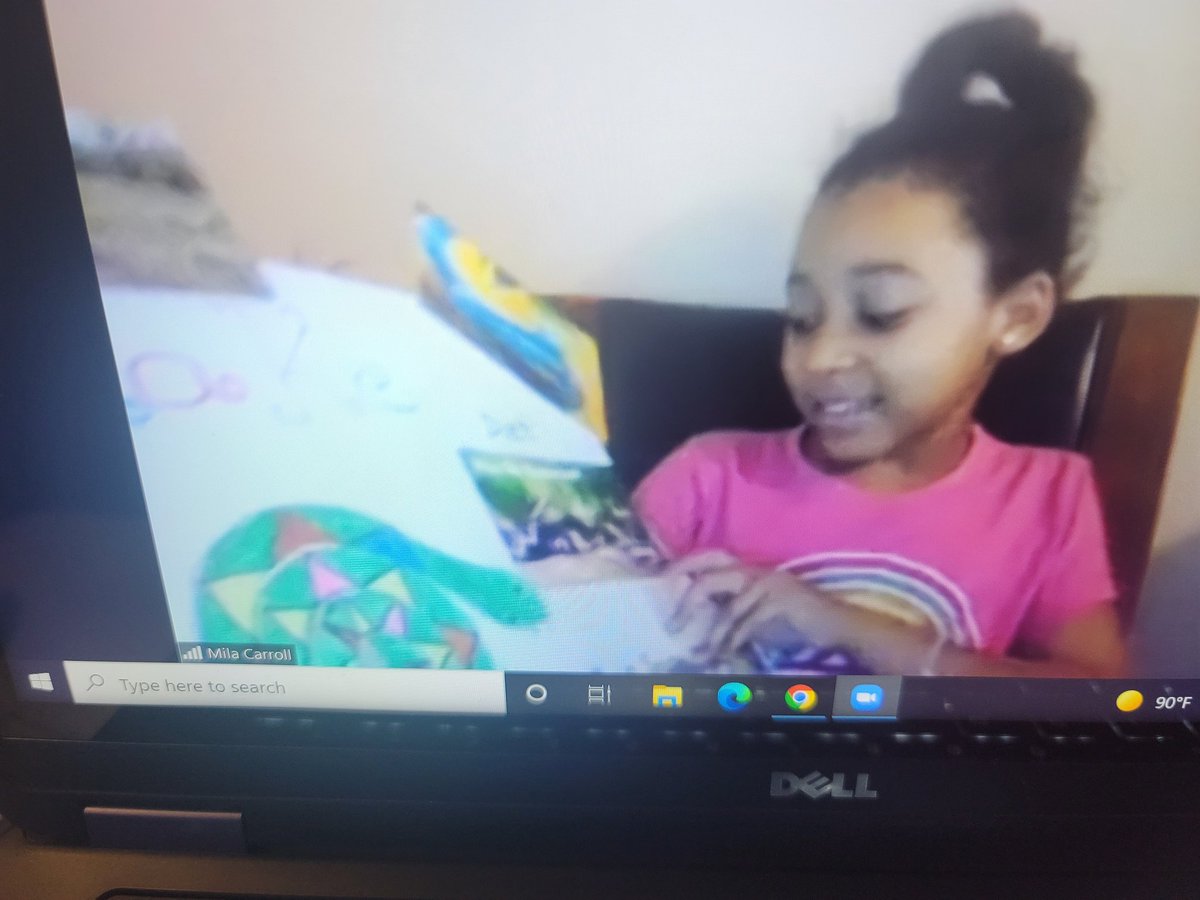 LittlesRaHoot's tweet photo. I just love this project on song birds, so creative. We had a couple of creative snake projects too today. Mila ended with "I also know I don't really like snakes". @HumbleISD_OE #HISD_virtual https://t.co/TWOZyEr5eS