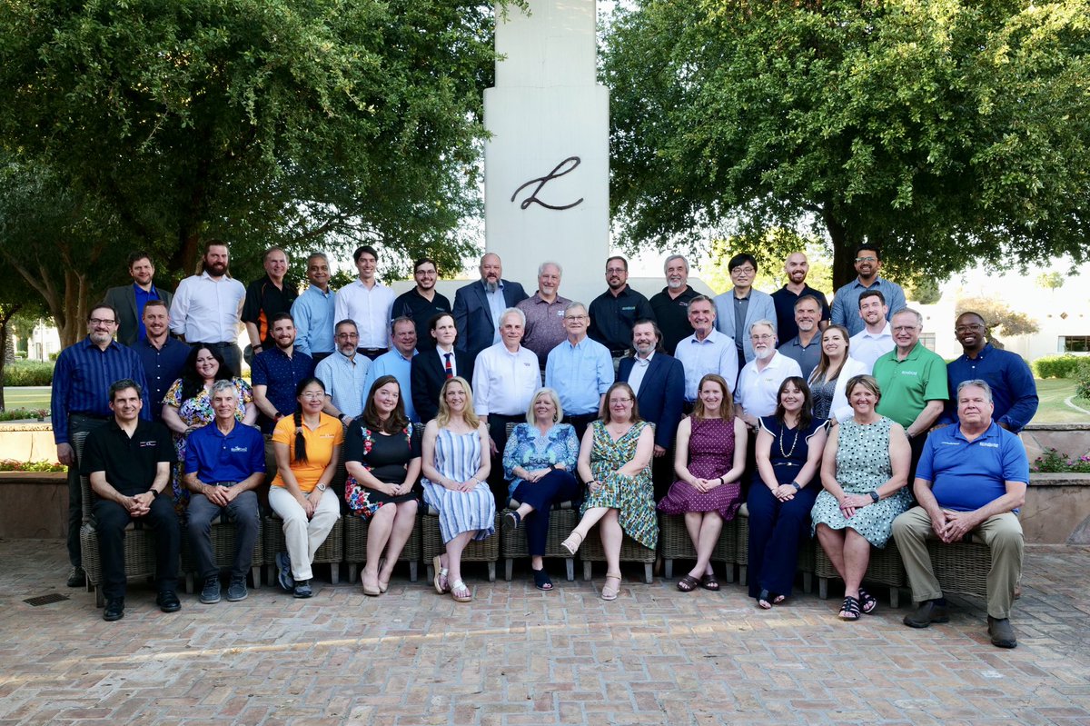 EcoCARChallenge's tweet photo. Thank you to each member of our amazing #EcoCAR faculty! We appreciate all of your hard work and support as we cruise through the #Year4Competition. 🚗🔋

#EcoCARMobilityChallenge #BlazerShowdown https://t.co/rKbvQE6MRD