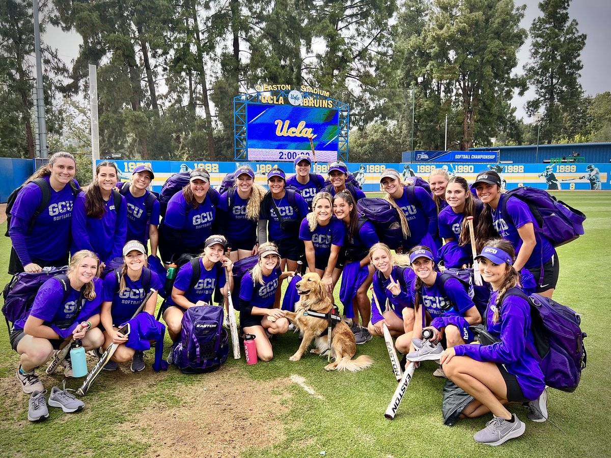 KenzieFowler19's tweet photo. Making their NCAA Tournament debut, @GCU_Softball is here! https://t.co/3UpCE76Fks