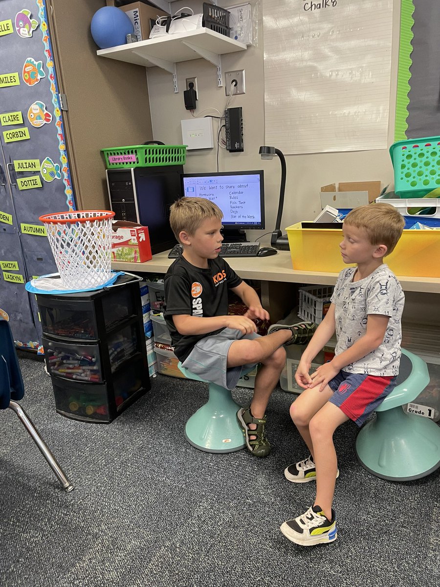 simmskinderland's tweet photo. Today was letter V and we got to visit a 1st grade classroom! We had lots of questions but I think these Kinders are ready to be 1st graders now! 💯 https://t.co/NId5UFsxKh