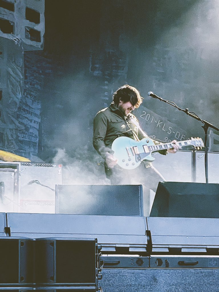 forthevencm's tweet image. my chemical fucking romance!!!!!