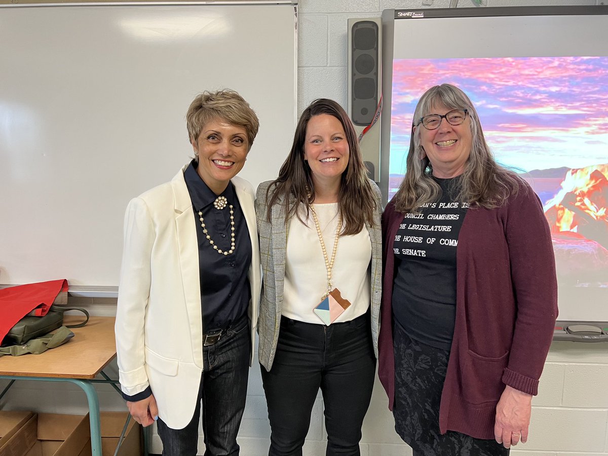 It was great to stand with these two today talking to youth at John Ware School about bullying, climate change, activating youth voices, supporting student success, and navigating decision making. 

Why yes, I would love to come talk at your school!

<a href="/neclose/">Nancy Close</a> <a href="/JyotiGondek/">Jyoti Gondek</a> #yycbe