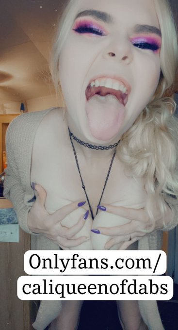 Callie Queen ♡’s pics and videos