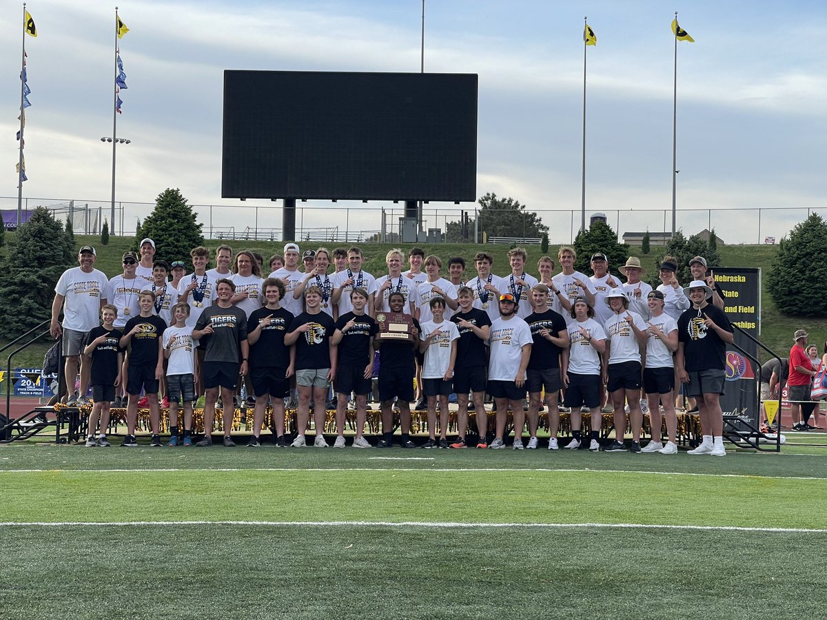 Your 2022 Class A Boys Team Champions - <a href="/Fremonttrack/">Fremont Boys Track</a>