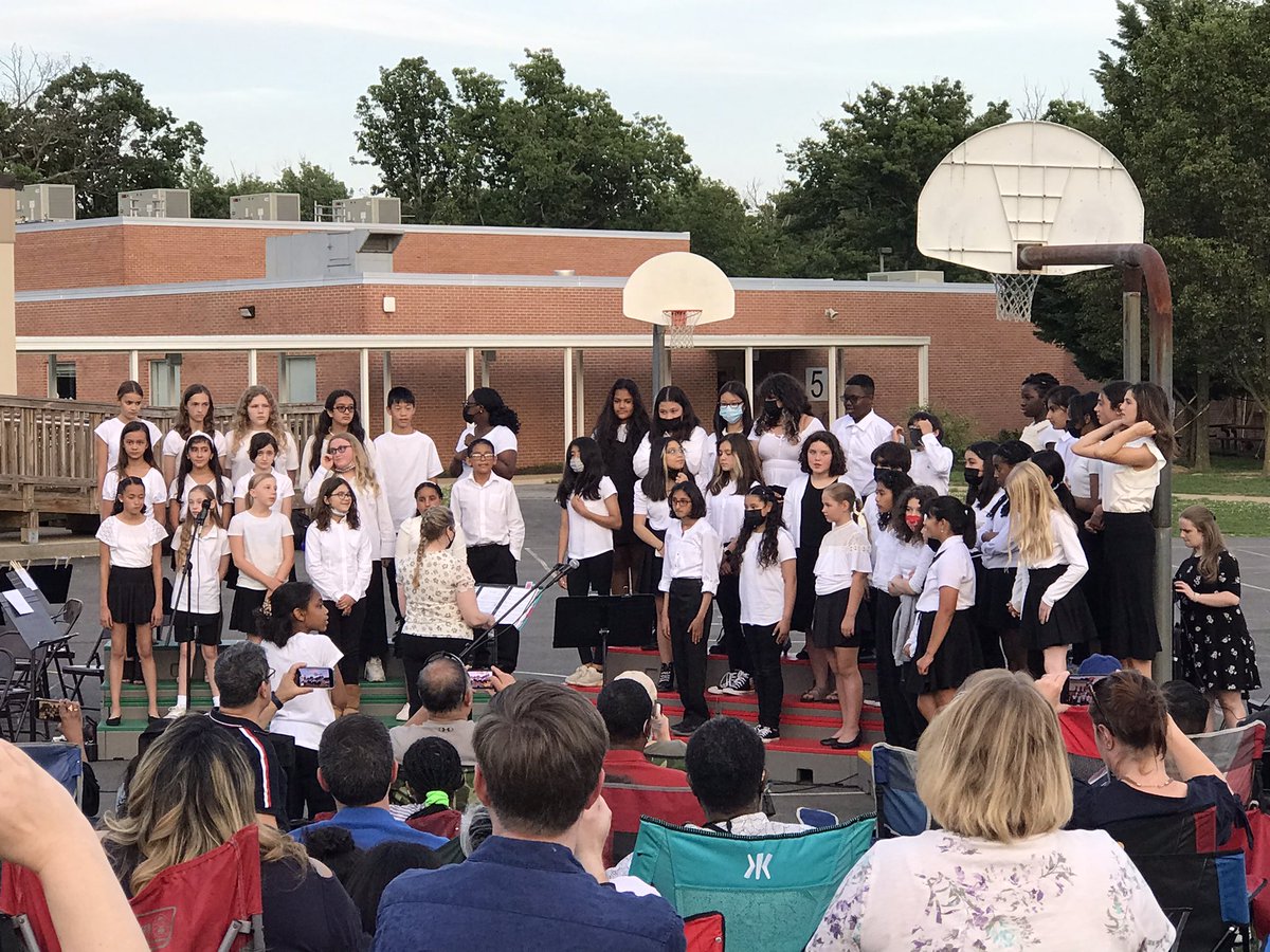 Lovely evening for a concert <a href="/bushhilles/">Bush Hill Elementary School</a>! Shout out to the Bush Hill Music department and wonderful musicians!  🎶 🐾