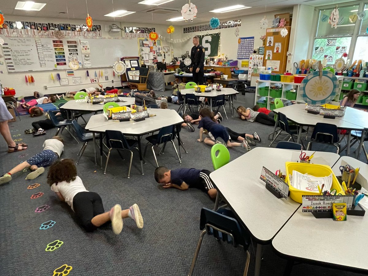 Ff is for Firefighter! 👨‍🚒❤️🚒 Thanks to Mr. Weir for visiting the Bartlett kindergarten classes today. They loved it! <a href="/SLCSBartlett/">Bartlett Elementary</a>