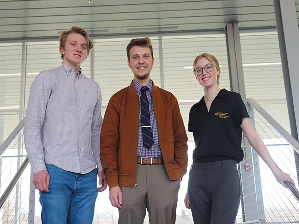 3️⃣  freshmen Shockers have won the 2022 Koch Innovation Challenge for their concept for a low-cost and time-saving app that identifies available spots in parking lots. Learn more about these Shockers and their app! wsu.news/Everwhen