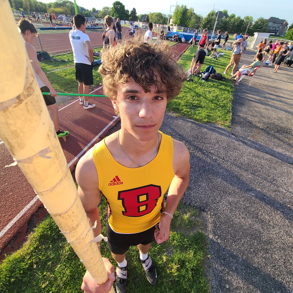 BataviaTrack's tweet photo. Nick fortino with a big pr, 
🚨SCHOOL RECORD🚨
First place with 15.6ft https://t.co/XIt6LCKb2l