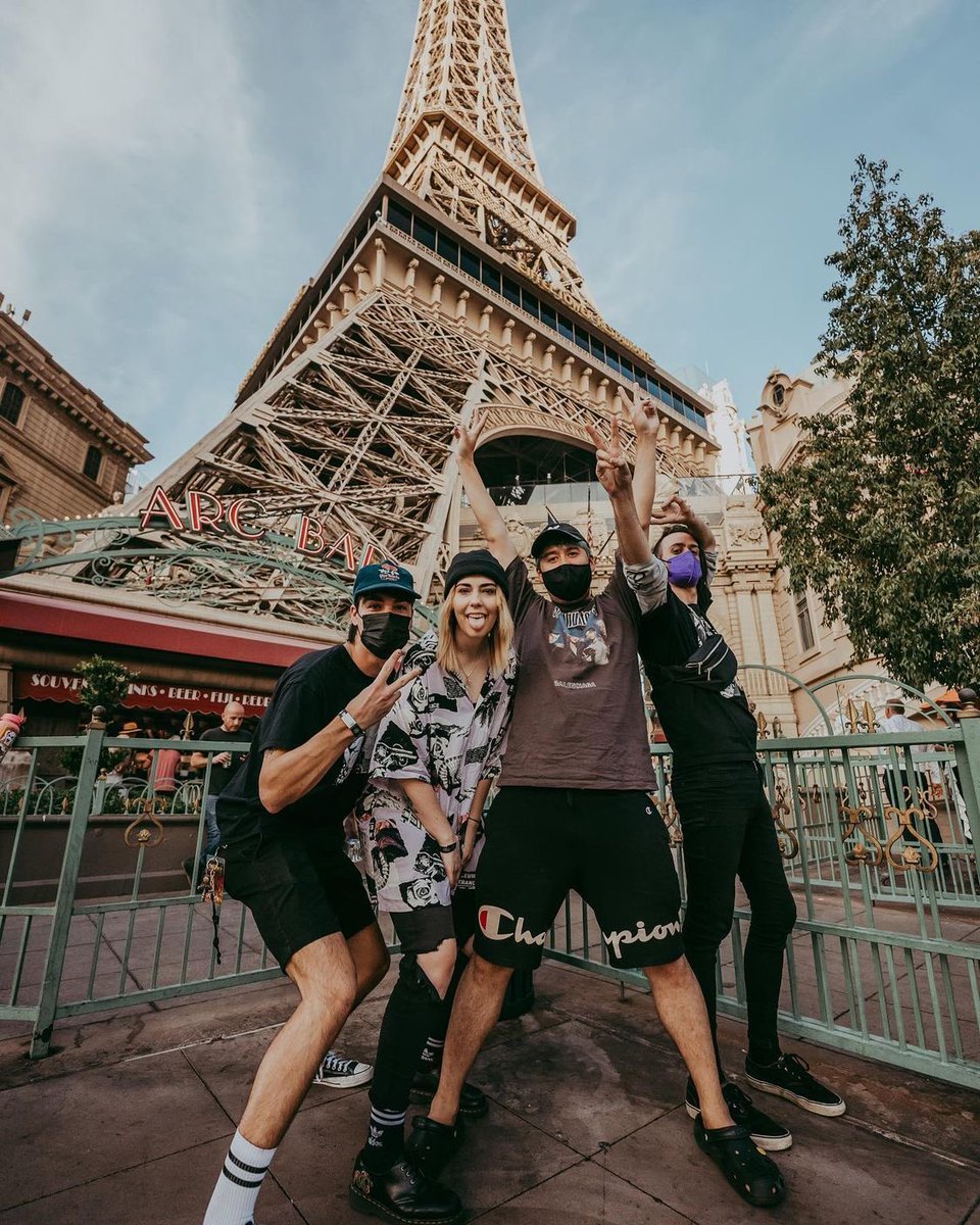 Stand Atlantic Media tweet media