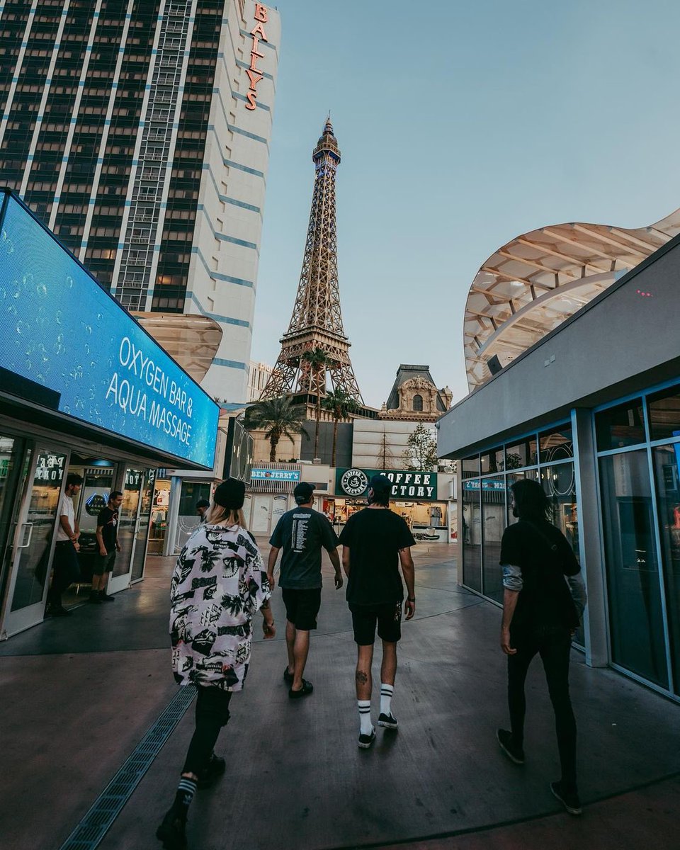 Stand Atlantic Media tweet media