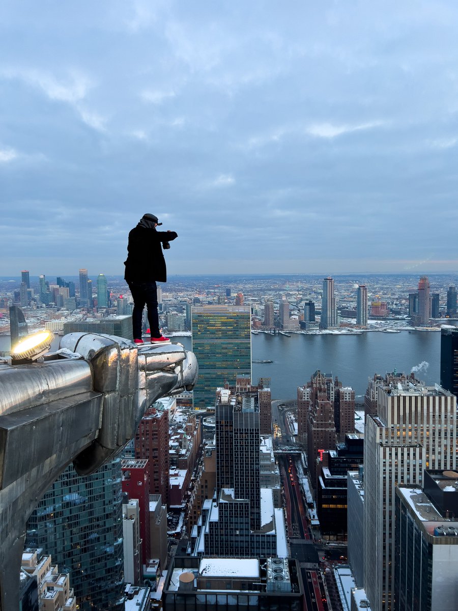 “The Eagle does not escape the storm. The Eagle simply uses the storm to lift it higher. It spreads its mighty wings and rises on the winds that bring the storm”

photo of <a href="/DrifterShoots/">Drift</a> on one of Americas most iconic landmarks