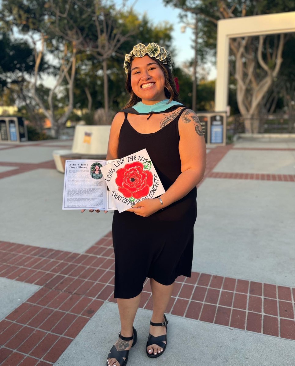 Ashely_Rose's tweet photo. Twitter, did you think you were safe from these!? 😂 I'm officially done with my Master's and all of my social media platforms needed to know. Proud to join the 4% of Pacific Islanders that hold graduate degrees during #AAPIHeritageMonth 💜🎓🇵🇼🇦🇸 https://t.co/d5rdsBVusD