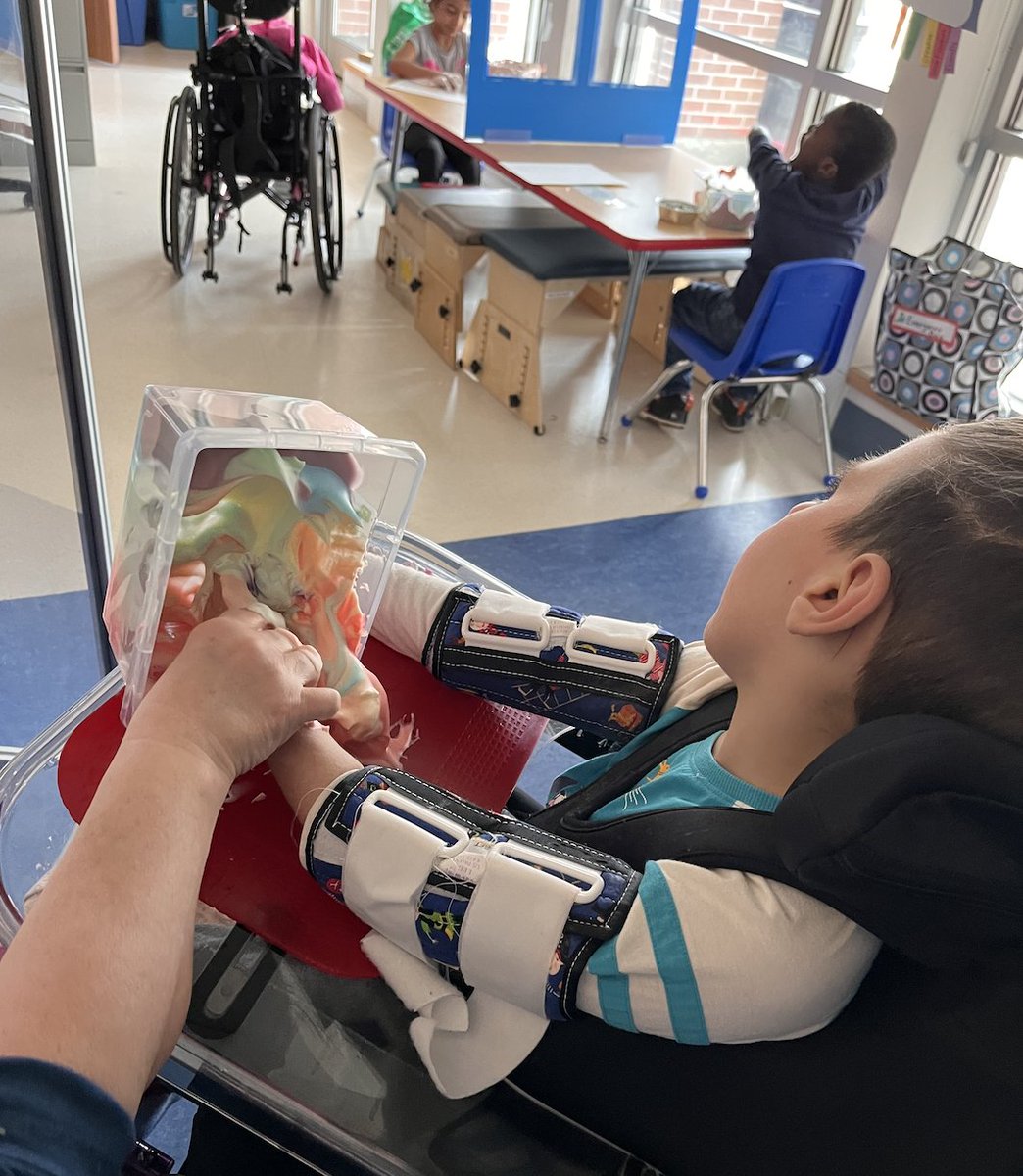 SchoolMcgivney's tweet photo. Rainbow sensory play in class 4! Students had a blast mixing colours and finding objects hidden in the shaving cream #learningismessy https://t.co/9LJEcifN7J