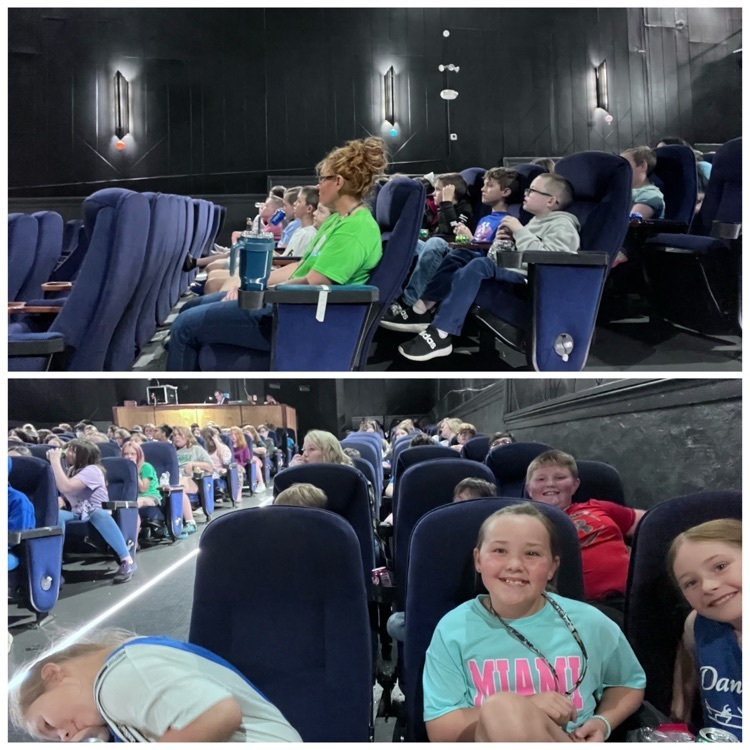 HES_Elementary's tweet photo. Third grade was awarded a trip to the SIPP Cinema to watch the Aladdin production presented by JCHS Players.   This reward was given because of their outstanding lunchroom behavior.   Way to go third grade! https://t.co/liGbNhoSW3