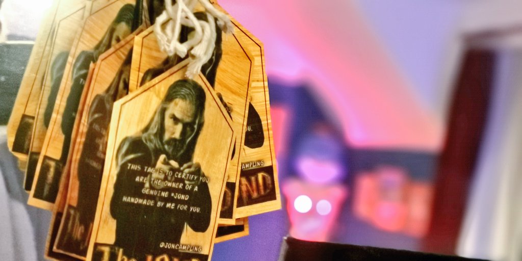 joncampling's tweet photo. Getting my homemade labels sorted for @DublinWizardCon THIS weekend ๐ค
So exited to re-launch the rarest of #HarryPotter Wands ๐ฅ the #Jond uniquely individual #WizardsWands #handmade by the #WiseWizard/#Deatheater ๐ฌ ๐งโโ๏ธ๐ฑ๐คฉ
X #WalkTall https://t.co/LpSNjw3Kib