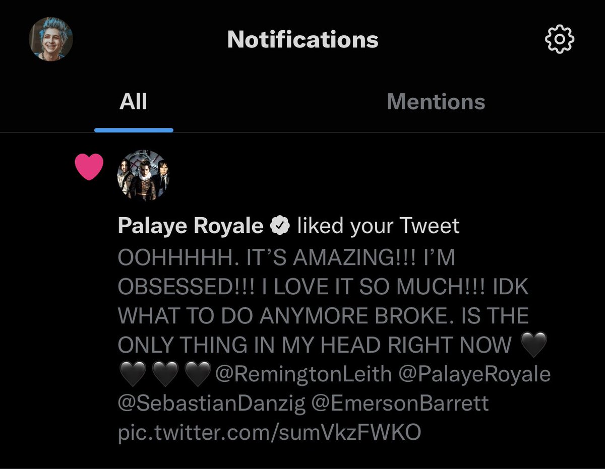 CREEPdc's tweet image. OMG THIS IS THE BEST DAY OF MY FOOKIN LIFE 🖤🖤🖤 LIKE WTF JUST HAPPEND @RemingtonLeith @PalayeRoyale @EmersonBarrett @SebastianDanzig
