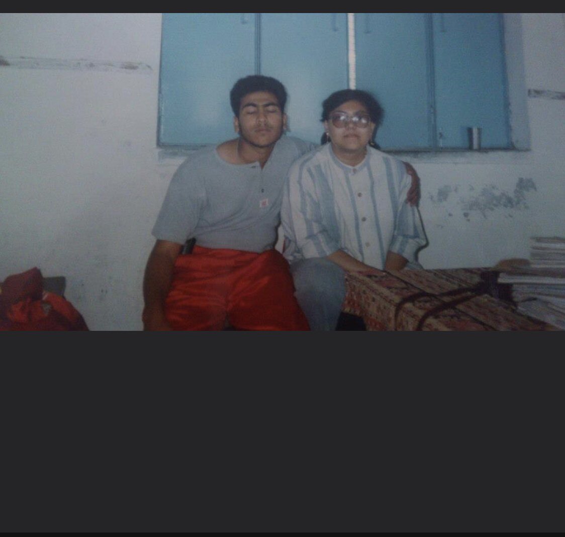 GeoffJonathan2's tweet photo. Younger times https://t.co/nyLTMjeLHv