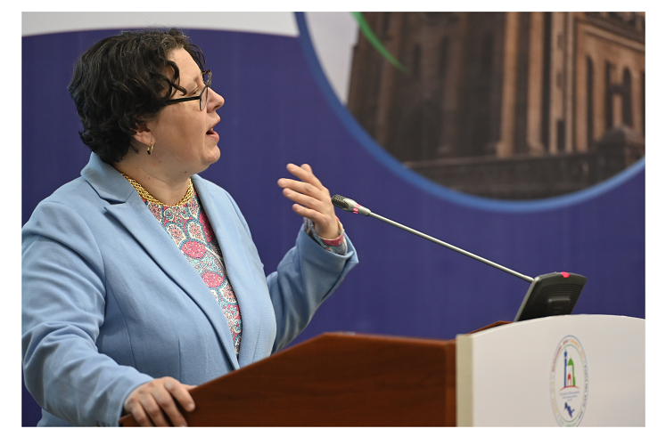 UZEmbassyDC's tweet photo. 4/4 @ProfEAClark: The peculiarity of the International forum #DialogueOfDeclarations is that it has incorporated all the basic principles of previously adopted declarations & is aimed at the continuation of effective cooperation between all interested parties. https://t.co/PPuuW1z6Rc