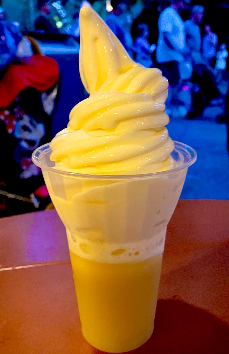 mouseclass's tweet photo. Crystal Palace for Dinner (They serve all of Walt’s favorites!)

And NO trip to Magic Kingdom is complete without a Dole Whip!

#DisneyWorld50 #SaveTheGalaxyTime #CosmicRewind #FreshEPCOT https://t.co/zRV0hOsbZh