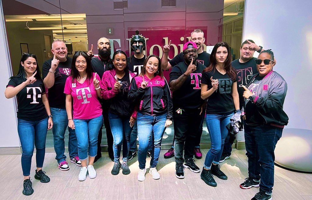Muska Account Executive @T-Mobile SMB 💞 tweet media