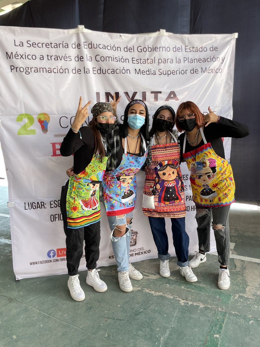 prepa148yahooc1's tweet photo. ¡Felicitaciones! al equipo de jóvenes leonas por haber obtenido el 1er lugar🥇a nivel Estatal en el concurso de Emprendimiento con su proyecto de los Choloquiles, enhorabuena #SomosLeones🦁@israeljeronimol @hectorhesilva @dbg_epoem @DGEMSedomex @DeSubdireccion @supervisionbg28 https://t.co/X6ujA6ql8x