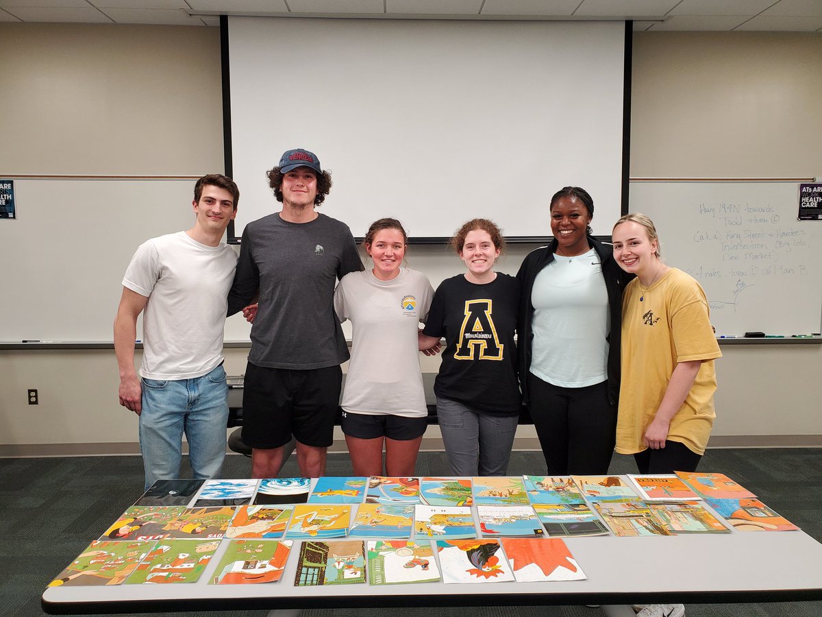 appstateATP's tweet photo. They're here! Welcome App State Master's of Science - Athletic Training Class of 2024!
Today they hit the ground running with CPR, orientation, and team building.
#AppStateMSAT
#WelcomeToATSchool
#FirstFamilyPicture
@bchsappstate https://t.co/wlVaRmuzR7