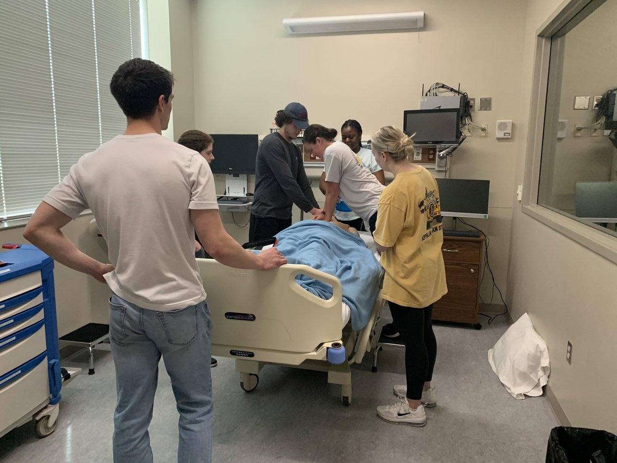 appstateATP's tweet photo. They're here! Welcome App State Master's of Science - Athletic Training Class of 2024!
Today they hit the ground running with CPR, orientation, and team building.
#AppStateMSAT
#WelcomeToATSchool
#FirstFamilyPicture
@bchsappstate https://t.co/wlVaRmuzR7