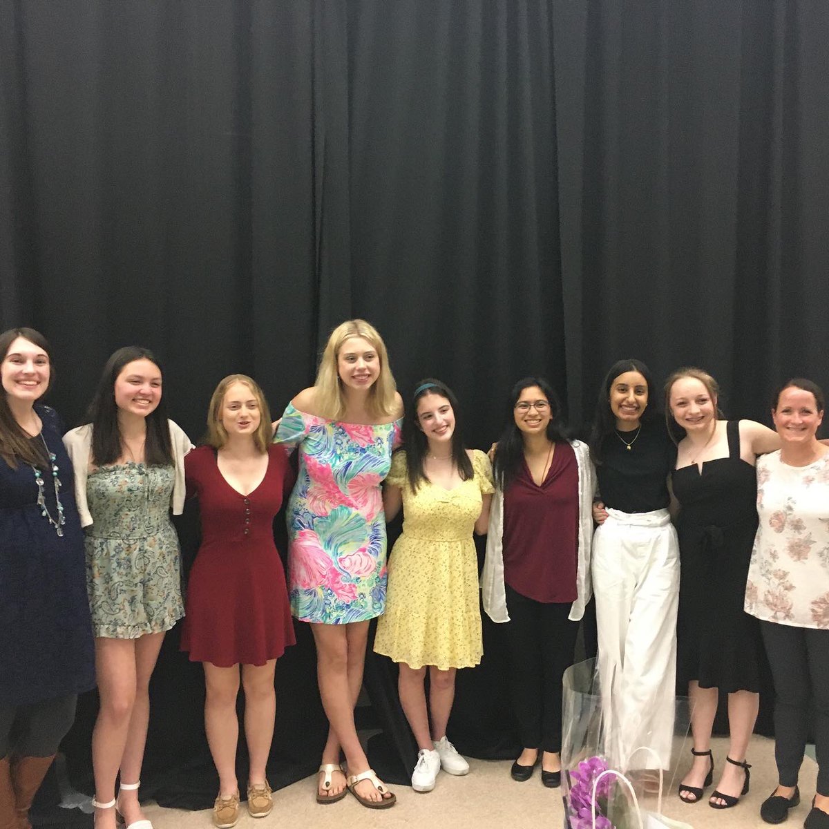 stuco_lhs's tweet photo. What an amazing night! Congrats to all of the new officers! And a congrats to our senior officers headed off to do great things! We are so proud of how far you’ve come and we can’t wait to see how far you go!
#lancernation 
#oncealanceralwaysalancer https://t.co/EMMlpVFaLp