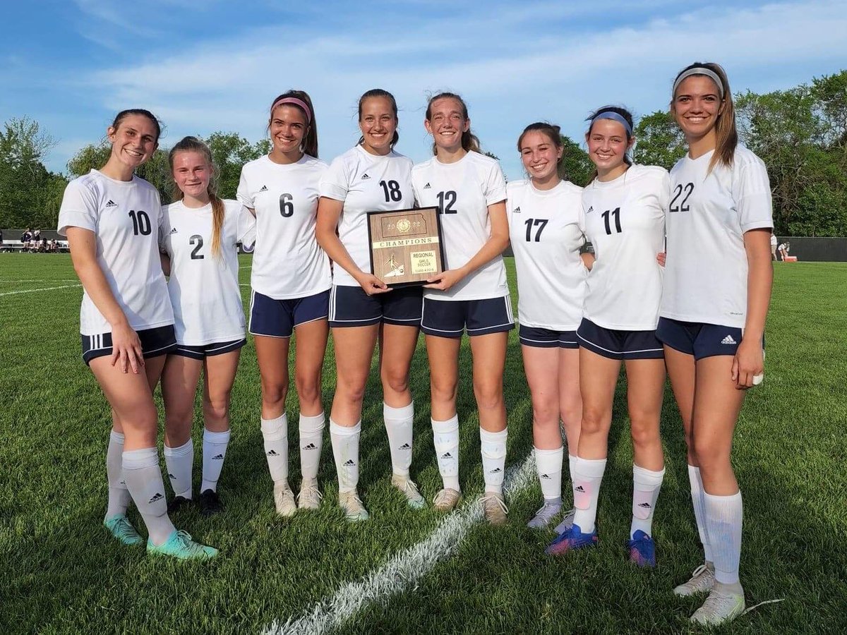 haydensoccer_'s tweet photo. 🏆💙⚽️ https://t.co/sGWC4vxnPj