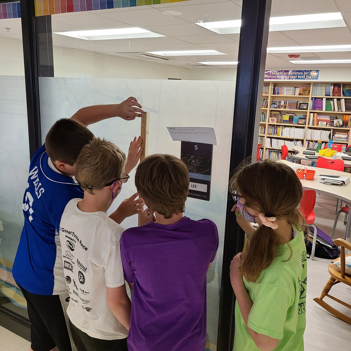 lee_paulah's tweet photo. Rounding out our year of learning with advanced math, physics fun, teamwork, and good ol'competitive spirit. I will miss my kiddos this summer! https://t.co/OapEue6F9t