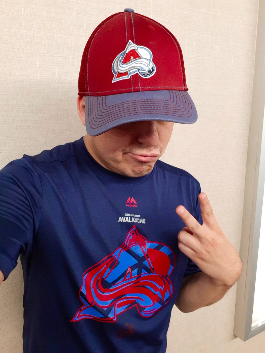 ChillyBoyYT's tweet photo. Time to check out Men!

Then I better come out to see MY MEN on the ice with the lead after! 

#Men #MenMovie #GoAvsGo #NowWatching #Movies #Film #StanleyCup #MenFilm https://t.co/dJVaLB9vHq