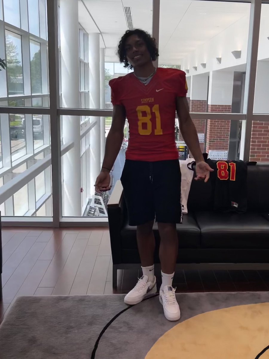 Daveyon Shumpert tweet media