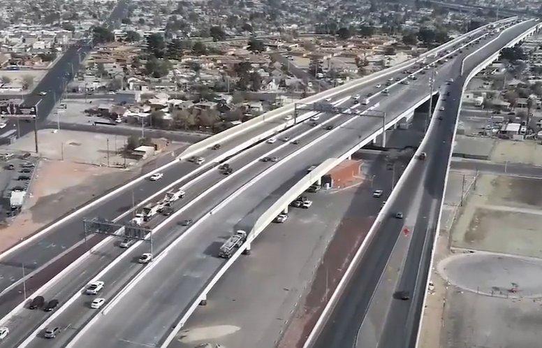 I515FixLV's tweet photo. 🚨 RAMP CLOSURES TONIGHT 🚨

LVB onramp to I-515 SB 6p-5a
I-515 NB ramp to I-15 NB 9p-3a
I-515 SB offramp to Eastern 9p-5a
MLK onramp to I-515 SB 1am-3am (Friday)

Check out drone footage of the project on our website: https://t.co/ZvrRktHTcs https://t.co/2k4ByPipAN