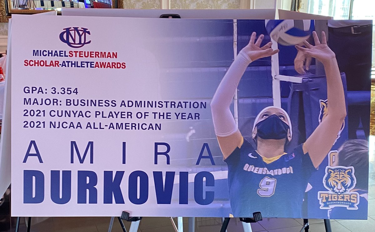 QCC_Athletics's tweet photo. The 2021-22 CUNYAC Community College Female Scholar-Athlete of the Year, from Queensborough Women’s Volleyball, Amira Durkovic!!
🐅 🏐 📚 🏆 https://t.co/QnEH65Z7SK