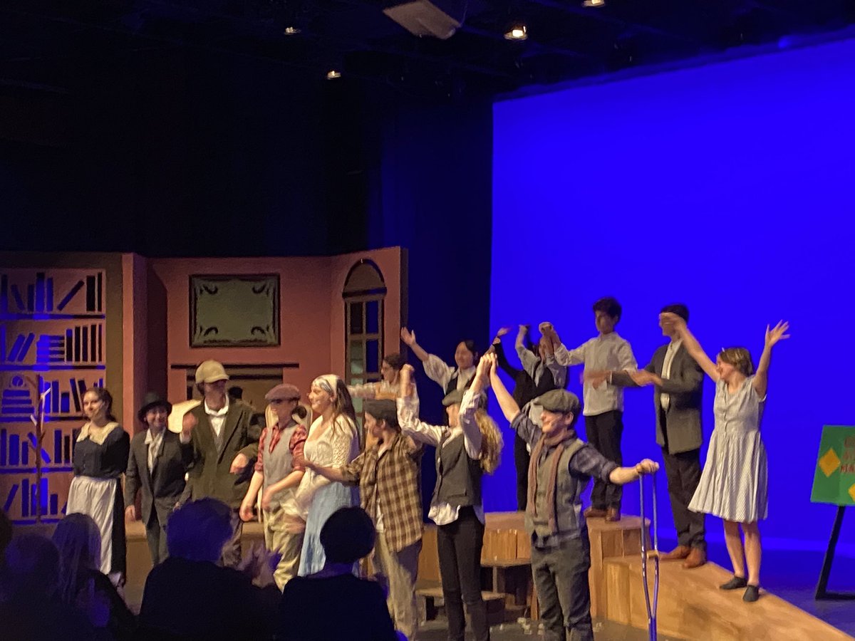 Harvey Middle School tweet media