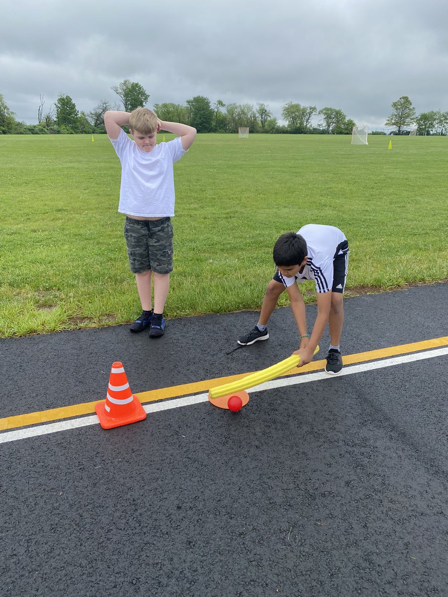What a fun last Field Day we had! Nothing but smiles and laughs all day. We are going to miss these 4th graders so much. 🐾🐾💚💦<a href="/MrBirdCH/">Mr. Bird FRSD</a> <a href="/CopperHillES/">Copper Hill</a>