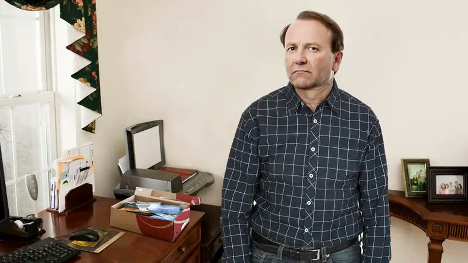 TheOnion's tweet photo. Area Dad Concerned He’s Running Out Of Family Photos To Digitize https://t.co/7pjRBlBYnE https://t.co/GsZD0xjzdi