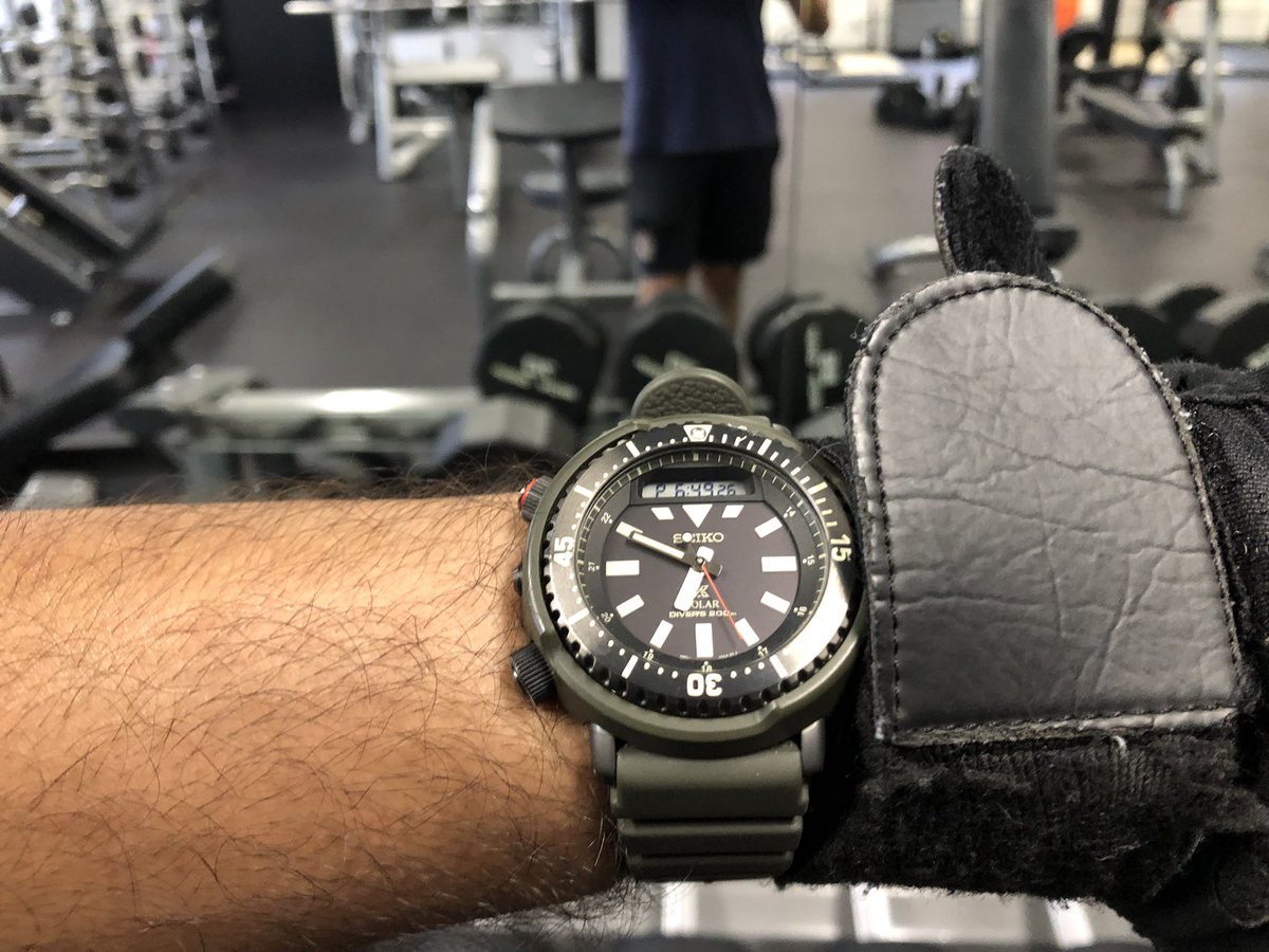 thelanjampod's tweet photo. Making room in the system for #thirstythursday with the #Safarnie 

#Seiko #seikoarnie #anadigi #prospex #seikoprospex @seikowatches https://t.co/ljvSTz3rxA