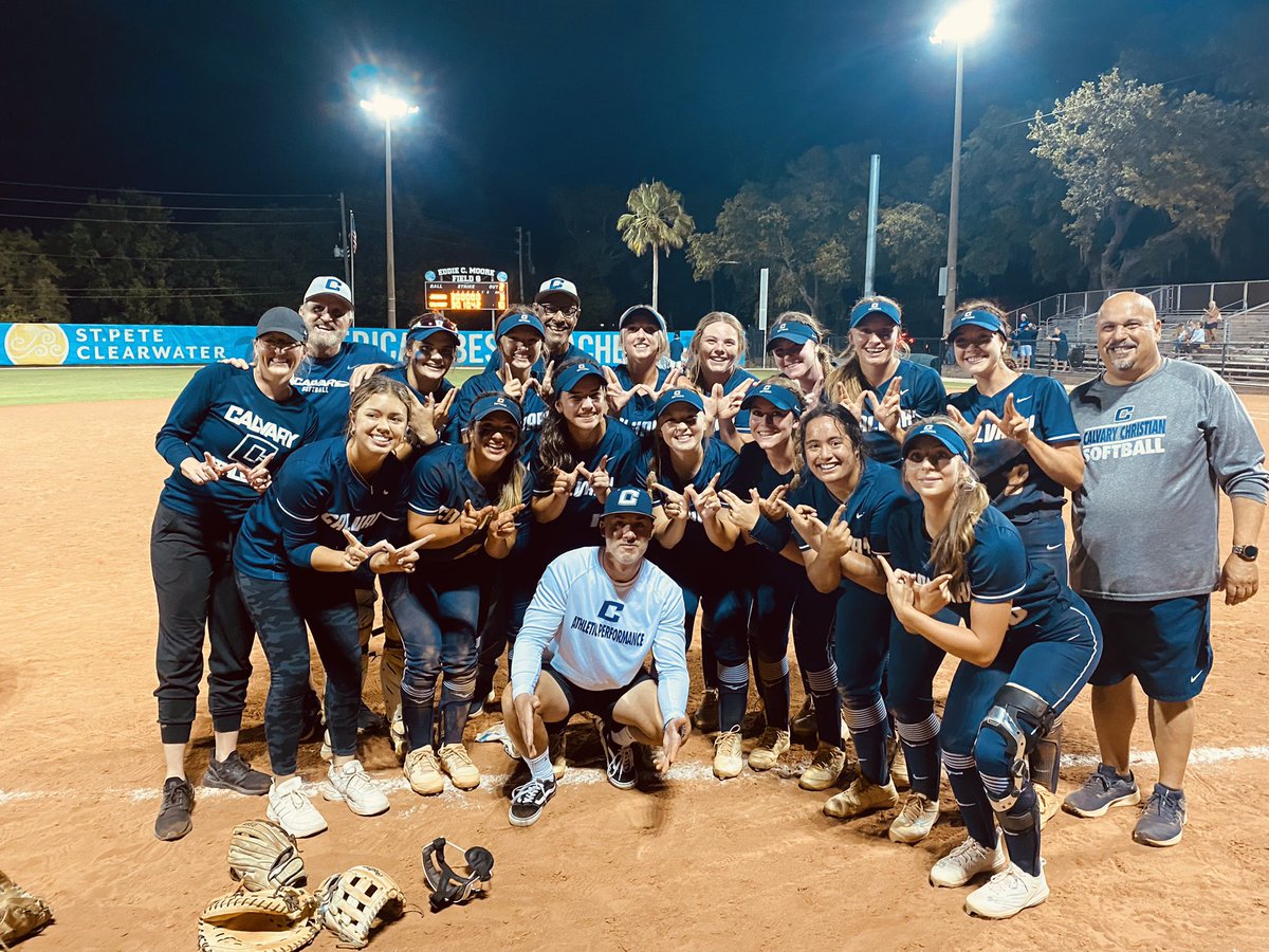 coachgiblin's tweet photo. Congrats to the Regional Champs!!! Final Four State Bound .This team is a absolute 🧃 crew every Monday for lifts. 
Congrats ladies &amp; staff.
Proud of you!!! @calvary_sb https://t.co/sL2Fq1JVIT