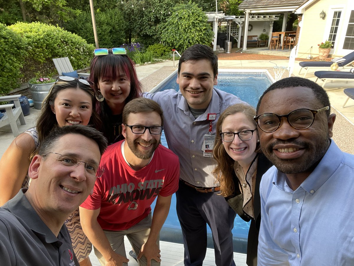 Wonderful time tonight at my home with our <a href="/OhioStateSurg/">Ohio State Wexner Medical Center Surgery Dept.</a> L.E.A.D graduating resident cohort. Enjoyed hearing from folks about the leadership lessons learned over the past year during the course. #OhioState building #surgeon #leaders ➡️ medicine.osu.edu/departments/su… <a href="/osucc/">C.C. Epperson</a>