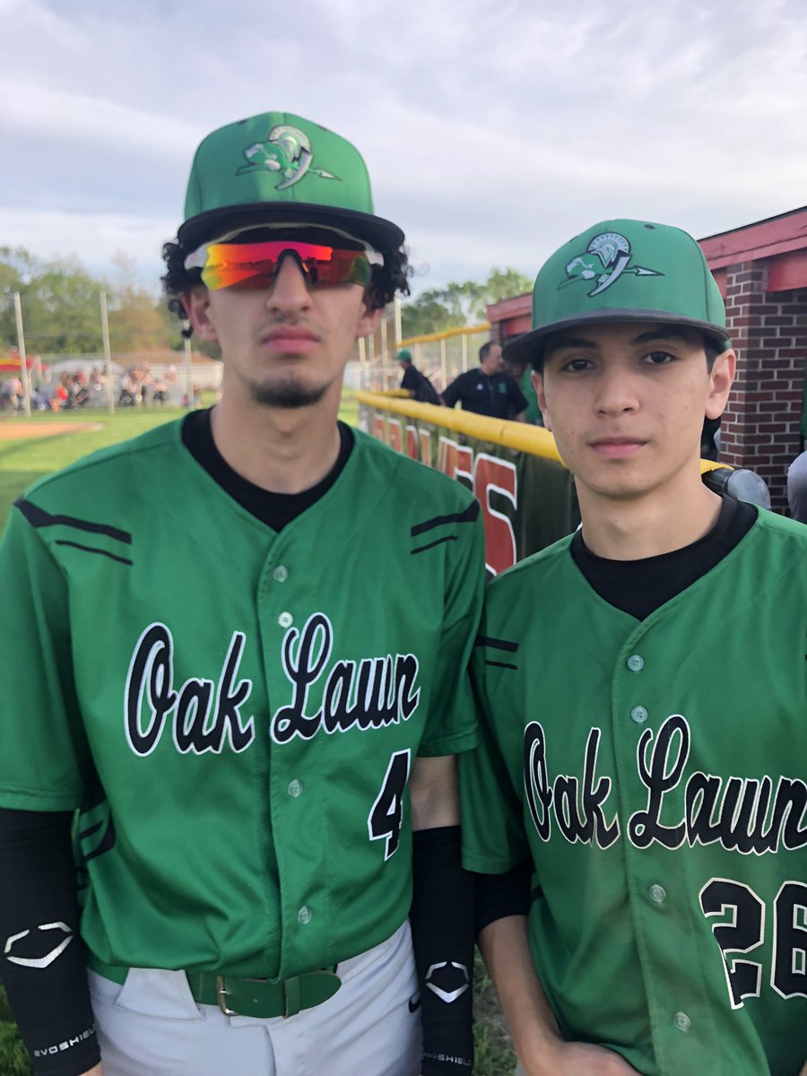 OL 2, Bremen 1. Spartans (17-11-1, 13-6) win a tight game behind @Cristia23617150 (2.1 ip, 0r) and <a href="/Kjmallo03/">Kj Mallo</a> (4.2 ip, 0er). Ruiz (3 hits, 1rbi) and <a href="/IvanGonzale6/">Ivan Gonzalez</a> (GW hit-RBI) led the offense. <a href="/AyhamSalah_4/">Ayham Salah</a> with a huge OF assist #olchspride