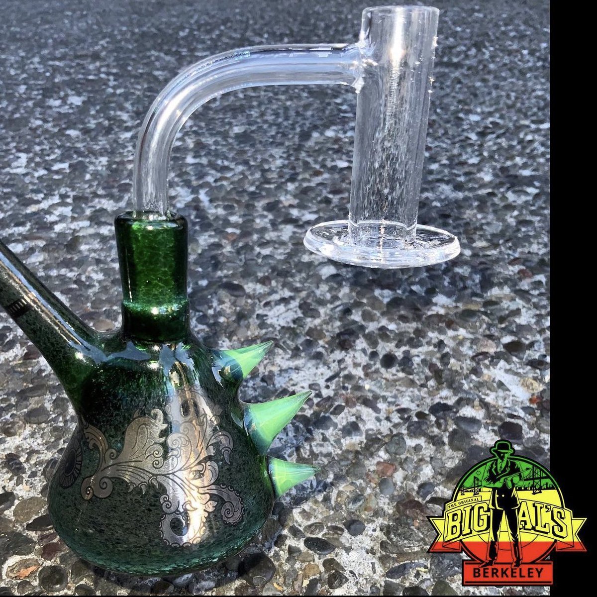 BigAlSmokeshop's tweet photo. We Jammin’ #saltglass #blackmarketglass 🐉✨👑🔥💨🌊💥💸🫧✈️🧊🙀

https://t.co/8UOF4Y8XB5

#blackmarketblender #blenderquartz #headyrig #headyglass #glassporn #pockettube #spikey #bigalssmokeshop #humbdayvibes https://t.co/PubeuMIVFx