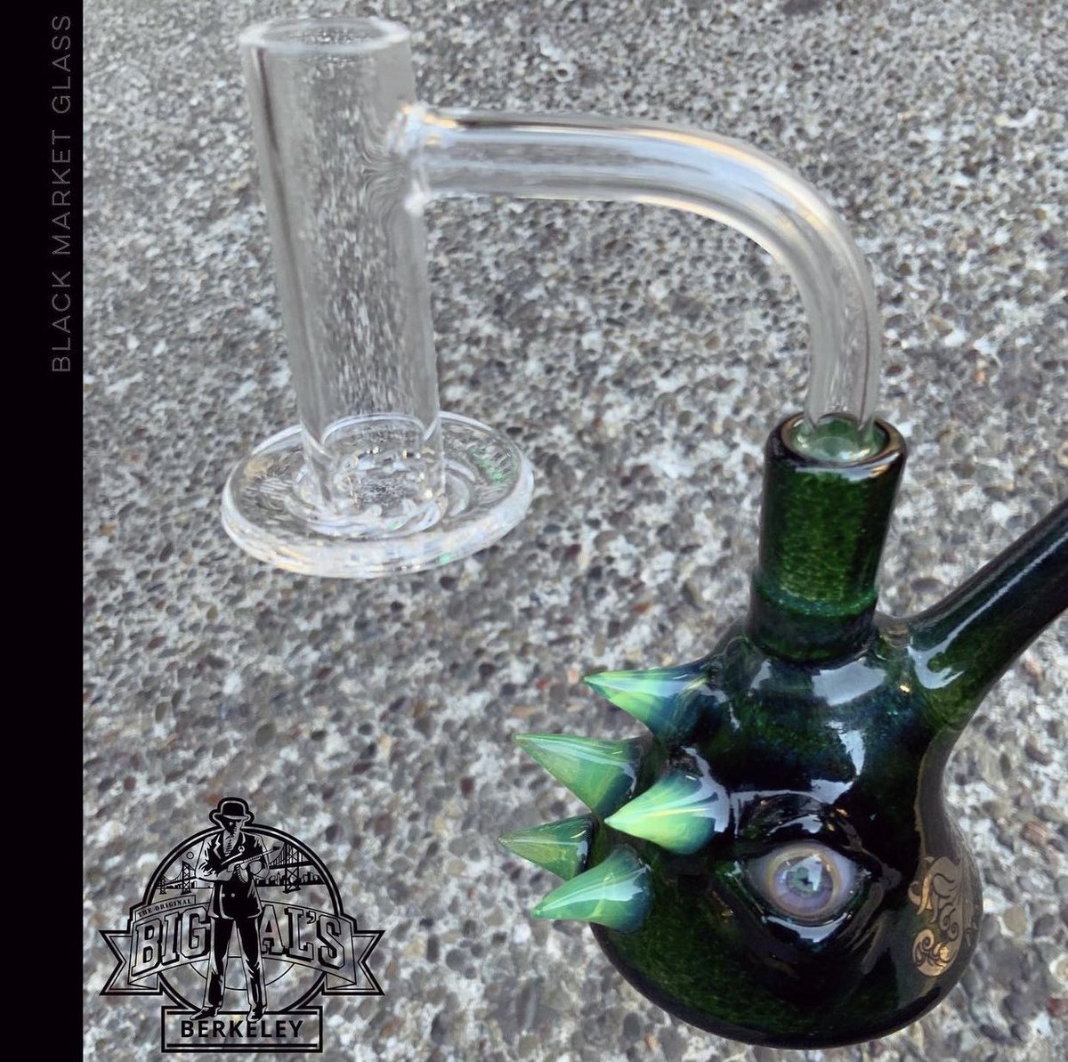 BigAlSmokeshop's tweet photo. We Jammin’ #saltglass #blackmarketglass 🐉✨👑🔥💨🌊💥💸🫧✈️🧊🙀

https://t.co/8UOF4Y8XB5

#blackmarketblender #blenderquartz #headyrig #headyglass #glassporn #pockettube #spikey #bigalssmokeshop #humbdayvibes https://t.co/PubeuMIVFx