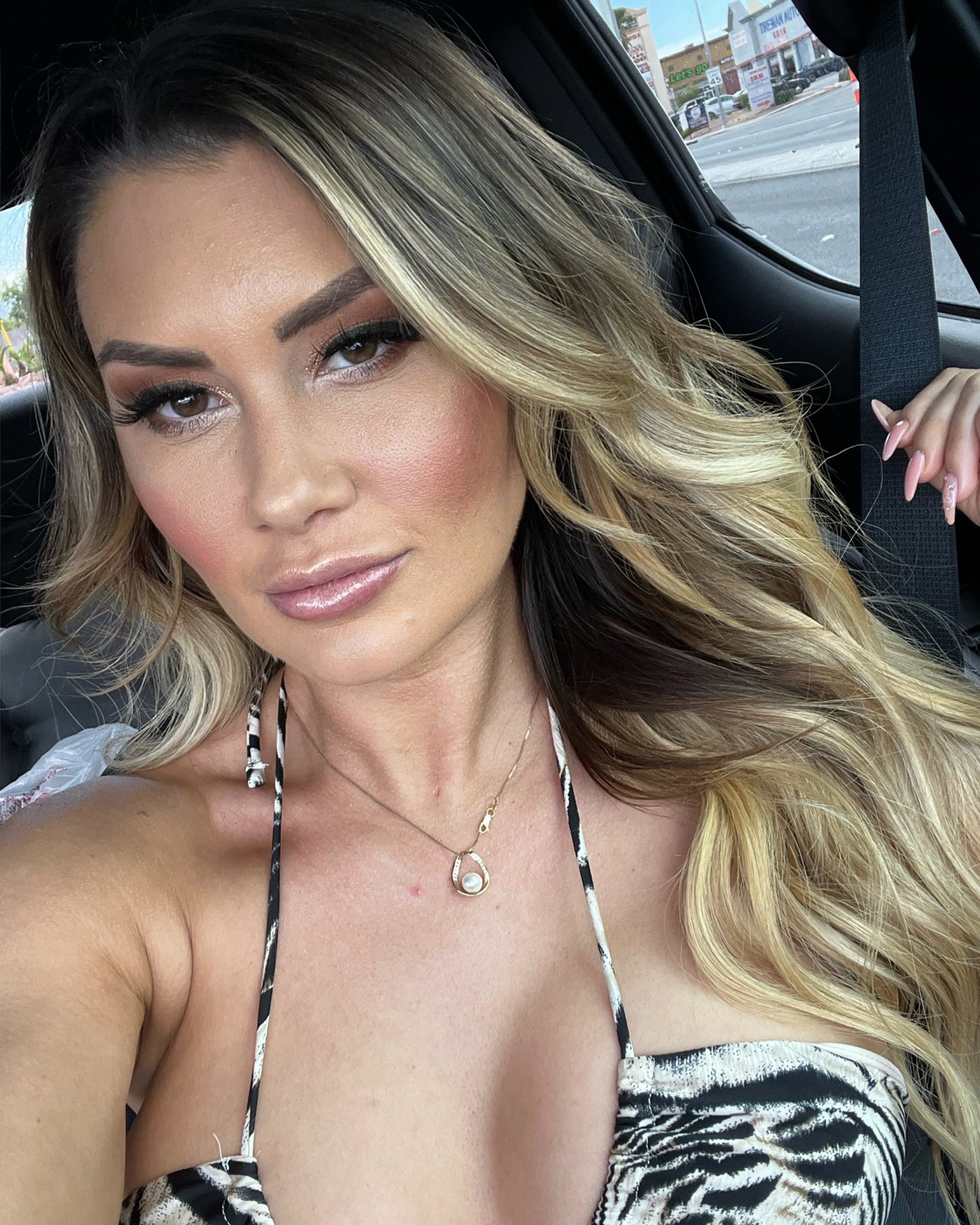 Marie Sinclair | LAS VEGAS, NV 🥀 TOP 1% on Twitter: "I am available now