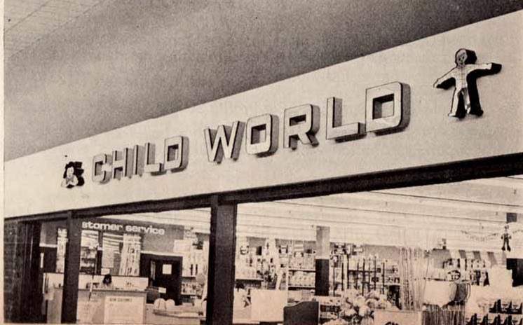 BowsKnows71's tweet photo. @MMortemm First time I went I bought an early release of a Kenner Empire Strikes Back Snow Trooper in 1980, however in Massachusetts we mainly had “Child World” stores, I still have dreams about shopping there and I’m 51 years old! 😂😂😂 https://t.co/F8ARZ7XVBh
