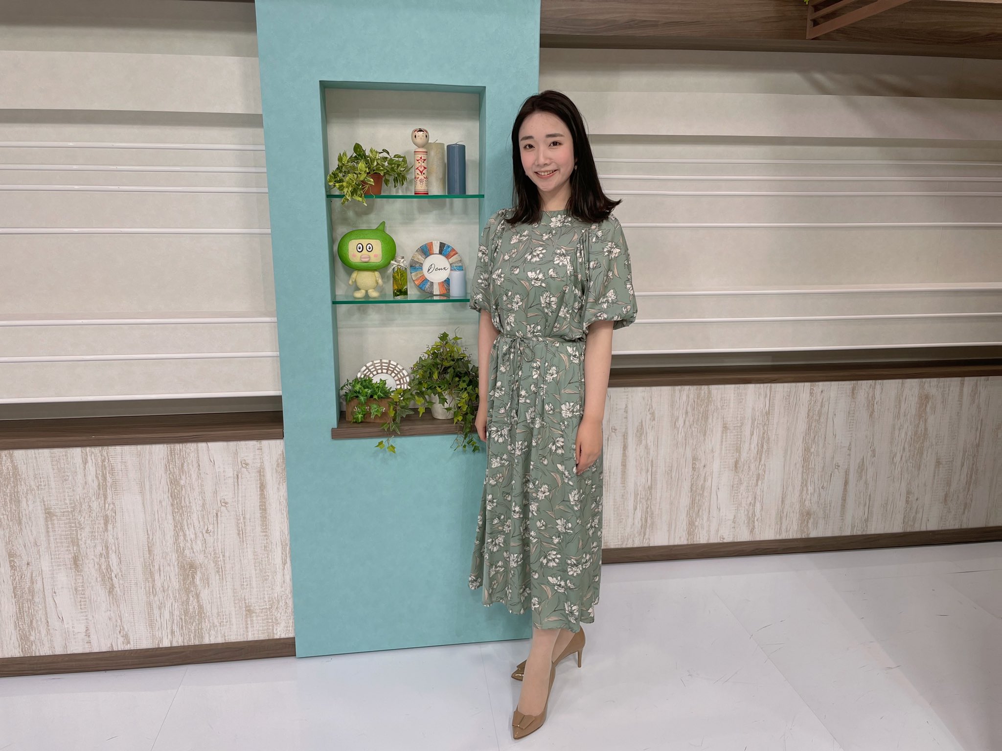 上田悠華子 Nhkキャスター おはようございます 今週もおはよう宮城をご覧いただき ありがとうございます 今日の衣装は半袖でした 暑いのでぴったり 先週中継でご紹介した やっぺぇカラーのハーバリウム スタジオで見つけました