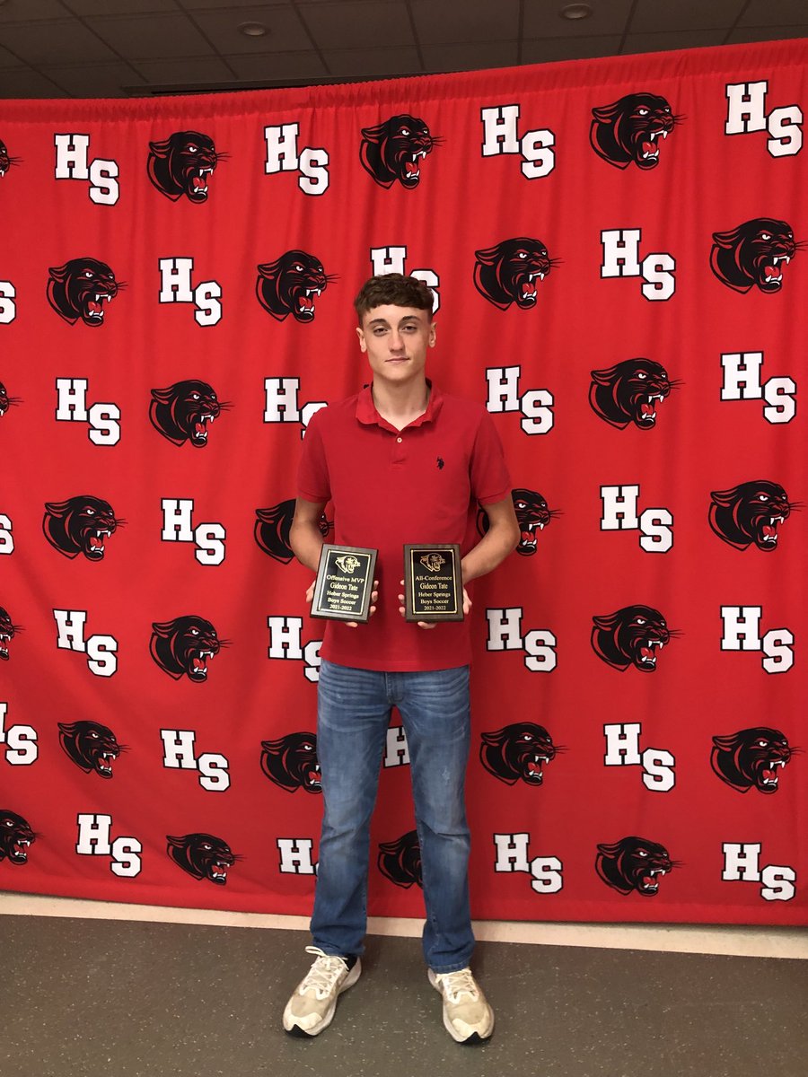 All Conference and Offensive MVP !!⚽️ Led in scores and assists this year !  Now I’m ready for some football !!!
⁦<a href="/dlawrence03/">Drew Lawrence</a>⁩ ⁦<a href="/HeberSoccer/">Heber Springs Soccer</a>⁩ ⁦<a href="/HeberFootball/">Heber Springs Football</a>⁩ ⁦<a href="/AllArkansasPrep/">All Arkansas Preps</a>⁩ ⁦⁦<a href="/ucamenssoccer/">UCA Men's Soccer</a>⁩ <a href="/GradyMajors/">Grady Majors</a> ⁦<a href="/BillyMorganHU/">Billy Morgan 🎙📺📻🏈🏀⚾️🥎⚽️🏐</a>