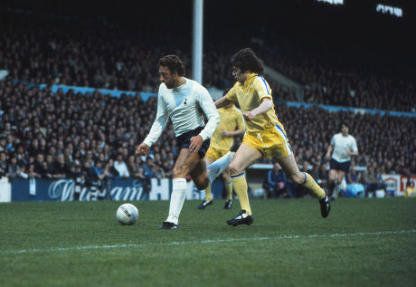 In the final game of the 1974-75 season, Spurs needed to beat Leeds to avoid relegation and did so 4-2 at White Hart Lane. 

At the final whistle, Spurs fans swarmed the pitch and celebrated like we'd won the league. I remember that day very well. https://t.co/6BJvbFxdT6