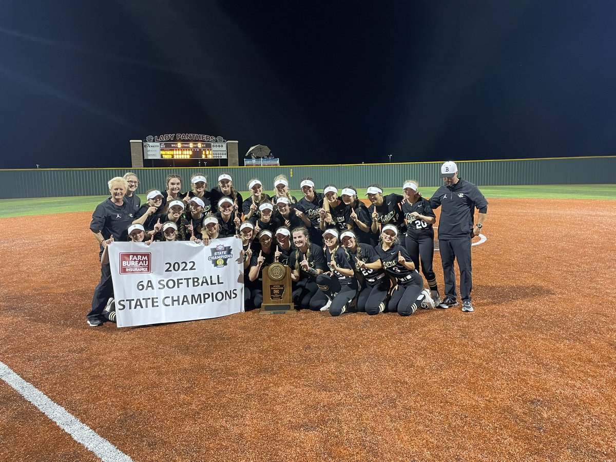 BHS Athletics #TigerDNA (@bhs_tigerpride) on Twitter photo 