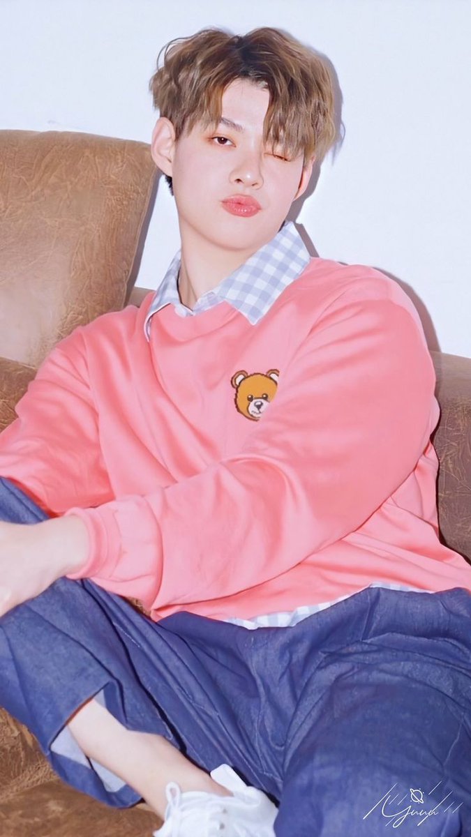 Siempre te apoyaremos estamos contigo Saint sea el camino que decidas ir . Te amamos TRIGON esta acompañandote . 🐉❤🖤

#520LOVESaintsup 
#Saint_sup #MingEr #TRIGON